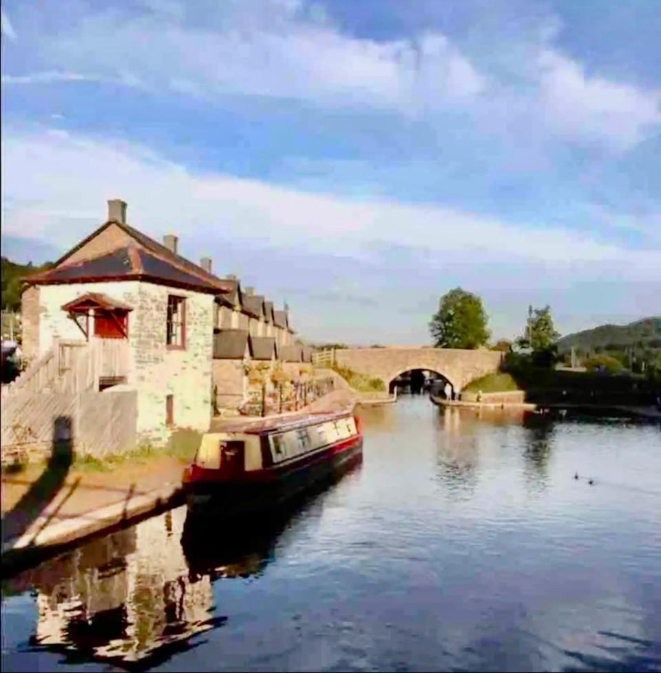 Kookaburra Lodge Brecon Exteriér fotografie